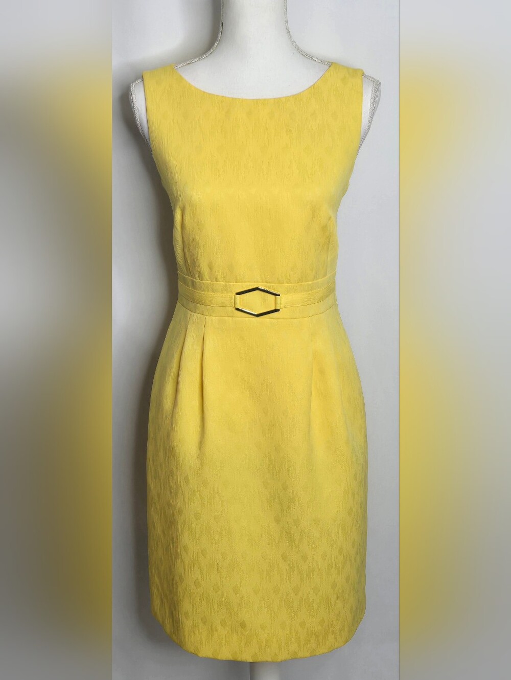 Tahari Arthur S Levine Yellow Jacquard Belted Sheath Career Dress NWOT Size 6